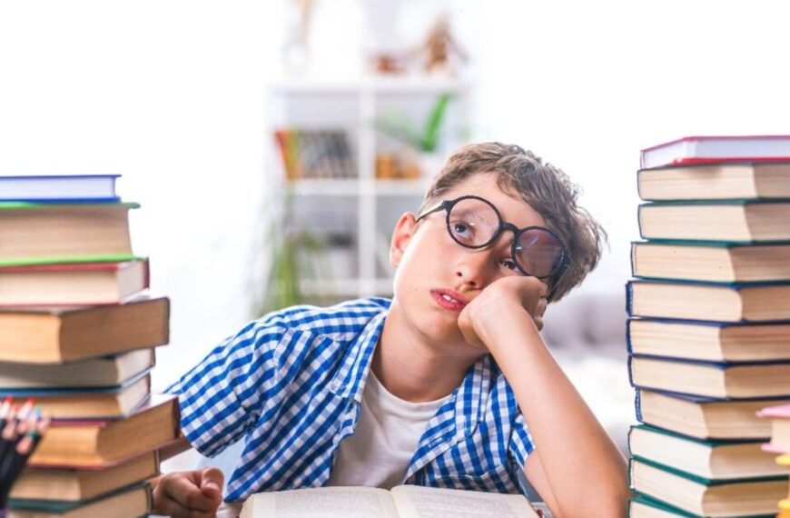 आप क्यों परेशान हैं? बताइए